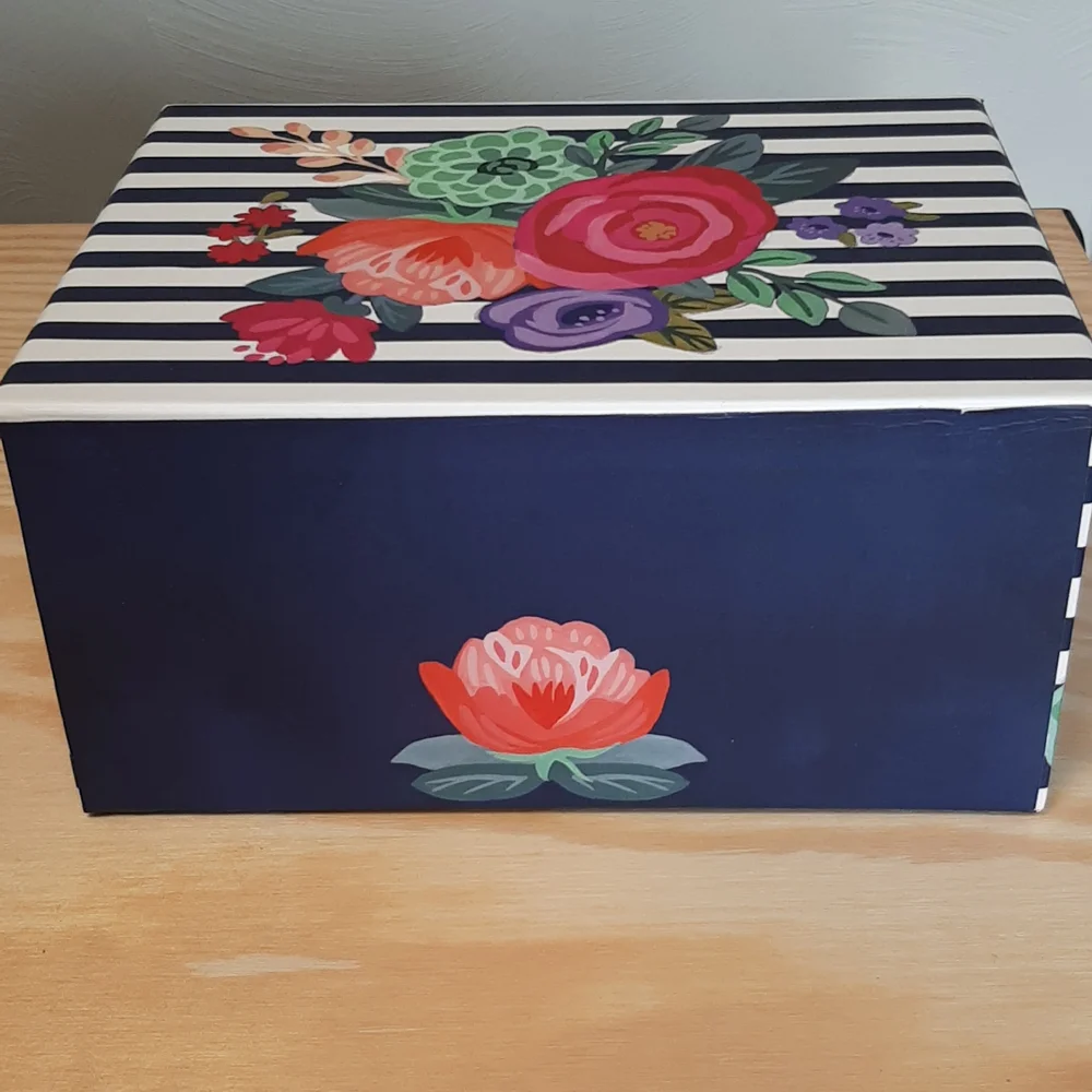 NWOT Decorative Box - Picture 3 of 5